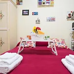 Bobbo House דירה