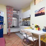 דירה Bobbo House *